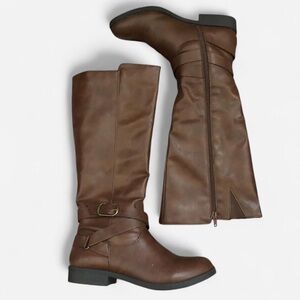 Brown leather equestrian riding harness preppy western knee-high boots buckles